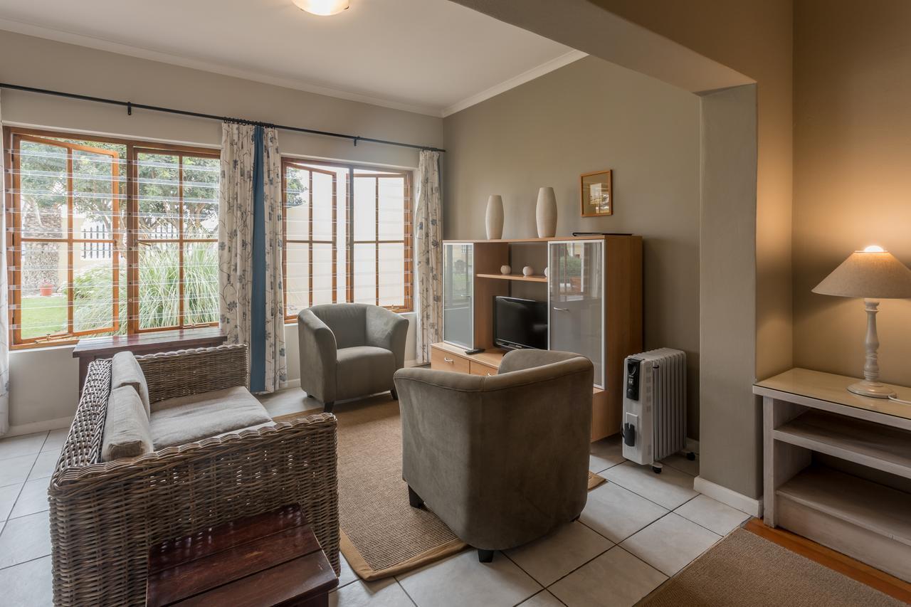 Cornerstone Guesthouse Swakopmund Εξωτερικό φωτογραφία