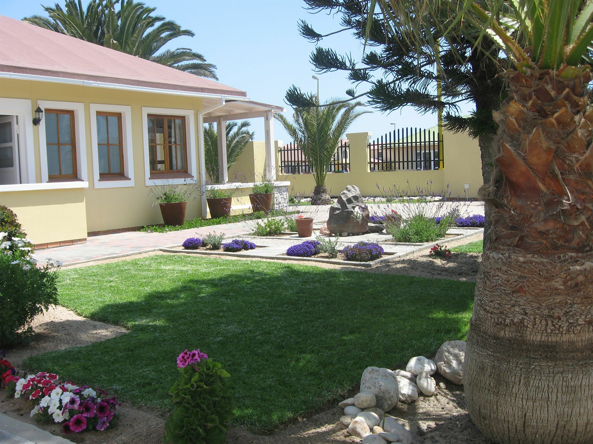 Cornerstone Guesthouse Swakopmund Εξωτερικό φωτογραφία